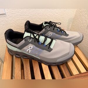 On Running- CloudVista Men's Mint and Gray Athletic Shoes